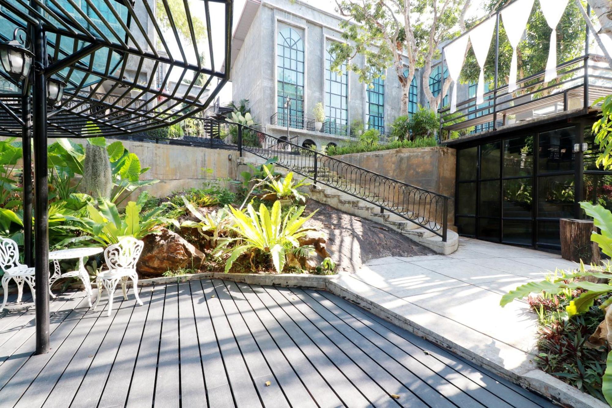 Capital O 464 At Nata Chiangmai Chic Jungle Hotell Mae Rim Eksteriør bilde